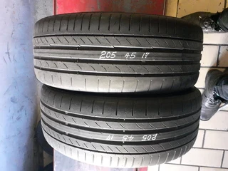 225/45/18×2 runflat and many other sizes for sale call/whatsApp 0631966190 for more information.