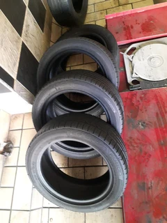 195/50/15×4 dunlop for sale call/whatsApp 0631966190 for more information .