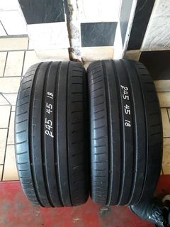 245/45/18×2;dunlop normal and many other sizes for sale call/whatsapp 0631966190 for details.