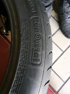245/45/19runflat goodyear and many other sizes for sale call/whatsapp 0631966190 for details