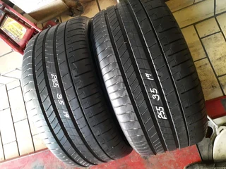 255/35/19×2 pirelli normal and many other sizes call/whatsapp 0631966190.