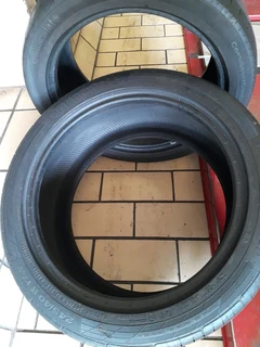 255/40/17×2 continental and many other sizes available call/whatsapp 0631966190 for more information