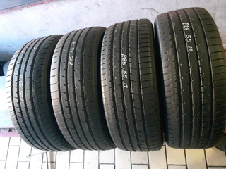225/55/19×4 Toyo and many other tyre sizes for sale call/whatsapp 0631966190.