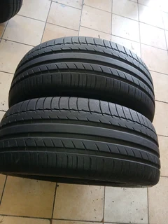 255/55/18×4 Michelin available at affordable prices call/WhatsApp 0631966190 .