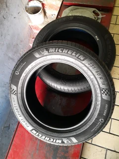 235/60/18 michelin we are selling quality used tyres at affordable prices cal/whatsApp 0631966190.