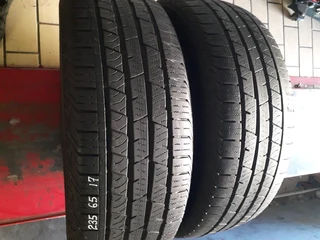 235/65/17 we are selling quality used tyres at affordable prices call/whatsApp 0631966190.