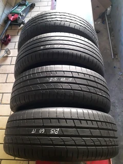 215/60/17×4 we are selling quality uswdvtyres ata affordable prices call/whatsApp 0631966190 .