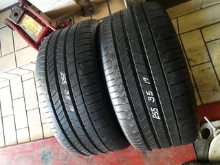 255/35/19 pirelli we are selling quality used tyres at affordable prices call/whatsApp 0631966190.