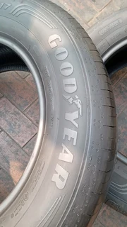 We are selling quality used tyres at affordable prices call/whatsApp 0631966190 for details.