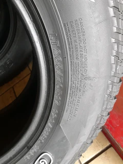 265/70/17×4 white wall yokohama we are selling quality used tyres at affordable prices call/whatsApp