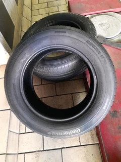 225/55/16 continental runflat quality used tyres at affordable prices call/whatsApp 06319190