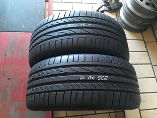 235/40/19×2 bridgestone quality used tyres at affordable prices call/whatsApp 0631966190 for details