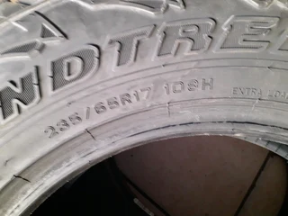 235/65/17brand new dunlop and many other sizes for sale call/whatsApl 0631966190.