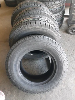245/75/16×4 firestone available at affordable prices call/whatsApp 0631966190 for more details.