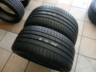 245/40/18×2 hankook runflat available at affordable prices call/WhatsApp 0631966190.