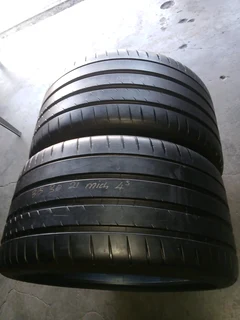 315/35/21 Michelin available at affordable prices call/WhatsApp 0631966190 for details.