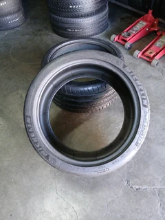 315/35/21 Michelin available at affordable prices call/WhatsApp 0631966190 for details.