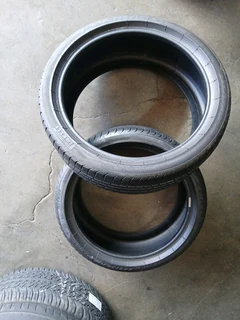 245/35/18×2 pirelli runflat and many other size available call/WhatsApp 0631966190