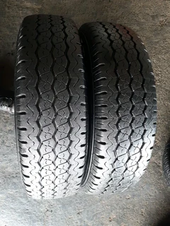 195 r 14 x2 firestone we are selling quality used tyres at affordable prices call/whatsAp 0631966190