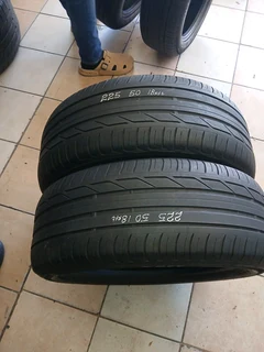 225/50/18 runflat available at affordable prices call/WhatsApp 0631966190 for more details.