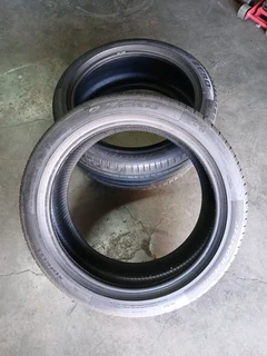 X 6 tyres 315/35/21 and 275/40/21 runflat available at affordable prices call/WhatsApp 0631966190 .