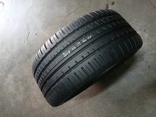245/40/17 ×2 continental tyres available at affordable prices.