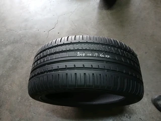 245/40/17 ×2 continental tyres available at affordable prices.