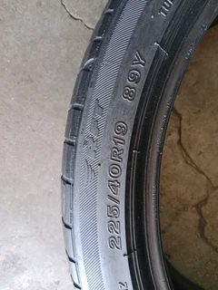 225/40/19 runflat available at affordable prices call/WhatsApp 0631966190 for more information.