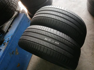 235/55/17 Michelin available at affordable prices call/WhatsApp 0631966190 for more information.