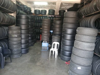 We are selling quality used tyres At affordable prices call/WhatsApp 0631966190 fo more information.