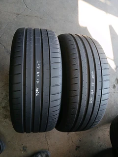 225/45/17 Michelin tyres available at affordable prices call/WhatsApp 0631966190 for more infor