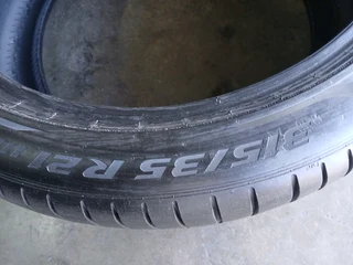 X 6 runflat pirelli 315/35/21 and 275/40/21 available at affordable prices call/WhatsApp 0631966190.