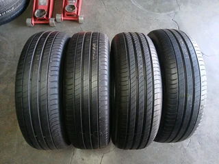 215/65/17 ×4 Michelin available at affordable prices call/WhatsApp 0631966190 for details.