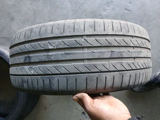 225/40/19 runflat continental and many more tyres sizes available call/WhatsApp 0631966190 for more