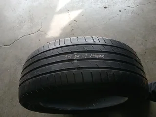 X6 BMW tyres runflat a set at affordable prices call/WhatsApp 0631966190 for details.