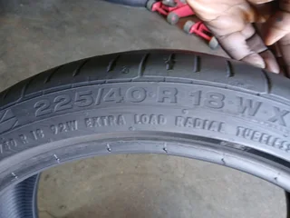 225/40/18 continental runflat and normal available at affordable prices call/WhatsApp 0631966190.