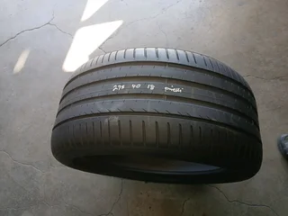 275/40/18 pirelli and many other sizes available call/WhatsApp 0631966190 will fit and balance.