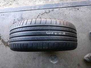 225/40/19 bridgestone runflat and many more tyres sizes available call/WhatsApp 0631966190.