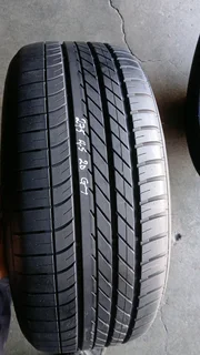 We are selling quality used tyres At affordable prices call/WhatsApp 0631966190 for details.
