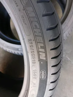 275/35/19 ×2 Michelin runflat and many more tyres sizes available call/WhatsApp 0631966190