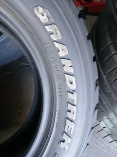 265/60/18 dunlop grand treck A/T 3G white wall and many more tyres sizes call/WhatsApp 0631966190.