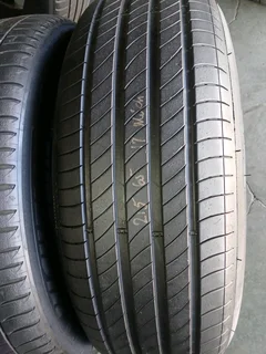 215/65/17 Michelin available at affordable prices call/WhatsApp 0631966190 for details.
