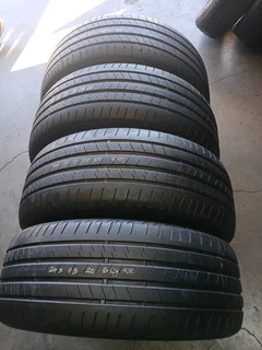 245/45/20 bridgestone runflat and many more tyres sizes available call/WhatsApp 0631966190 for detai