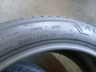245/45/20 bridgestone runflat and many more tyres sizes available call/WhatsApp 0631966190 for detai