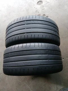 255/35/19 bridgestone runflat and many more tyres sizes available call/WhatsApp 0631966190.