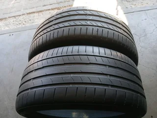 215/40/18 bridgestone  available at affordable prices call/WhatsApp 0631966190 for details.