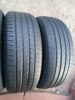 225/60/16 runflat pirelli and many other sizes available at affordable prices call/WhatsAp0631966190