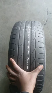 225/40/18 runflat bridgestone and many more tyres sizes available call/WhatsApp 0631966190 for more.