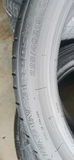 225/40/19 bridgestone runflat and many more tyres sizes available call/WhatsApp 0631966190 for detai