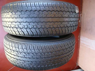 255/65/17 dunlop grand trek AT available at affordable prices call/WhatsApp 0631966190.